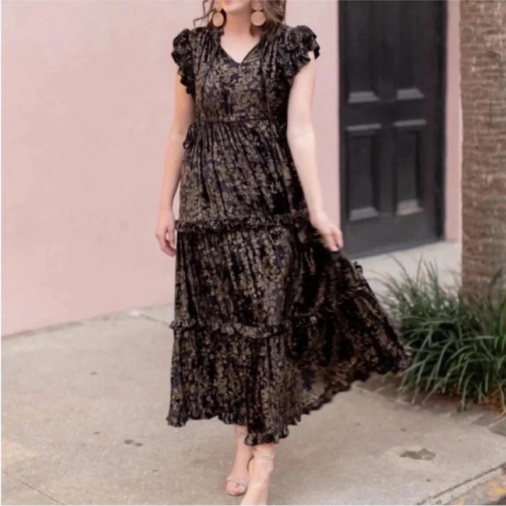 Victoria Dunn XS Maxi Dress